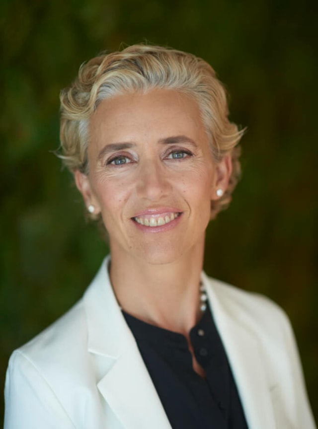 Cristina Diezhandino