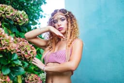 Adriana Blu